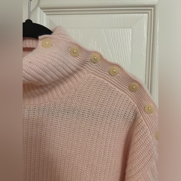 Garnet Hill | Pink Recycled Cashmere Turtleneck Button Side Sz M - Picture 2 of 10